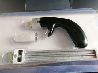 Calibrador y Cortador de Cuero