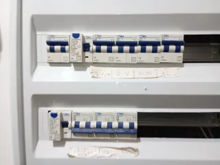 Reparamos averías eléctricas