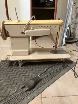Macchina da cucire Singer 267