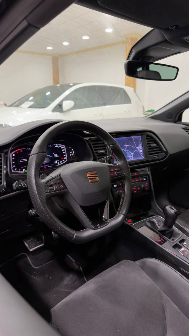 SEAT Leon CUPRA CARBON EDITION - 2020