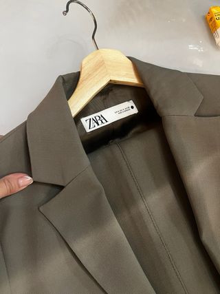 Traje Zara Pantalón Chaqueta Verde Oliva Talla M