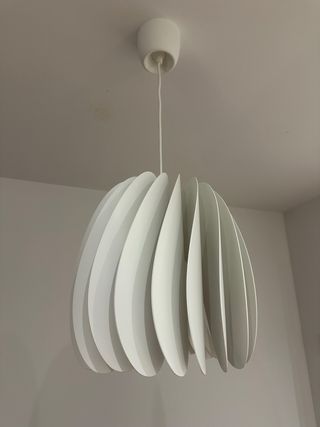 Lámpara colgante Ikea blanca