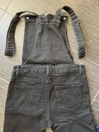 Salopette in denim nero con zip