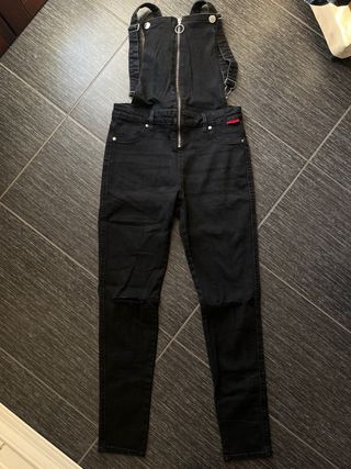Salopette in denim nero con zip