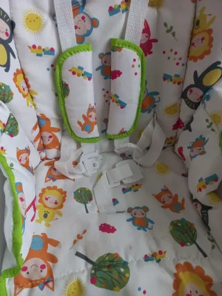 Trona bebé con estampado infantil