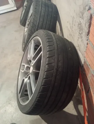 Llantas Caractere 19 pulgadas sin gomas