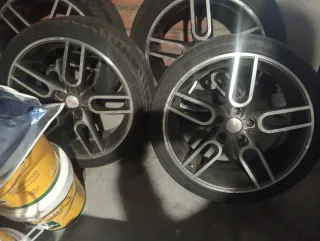 Llantas Caractere 19 pulgadas sin gomas