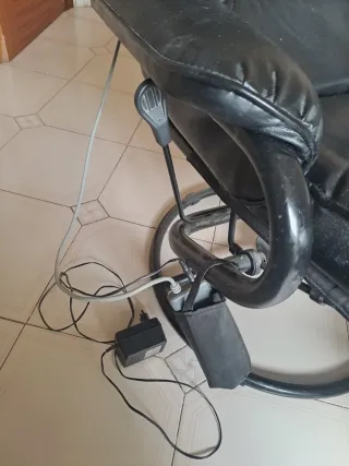 Sillón masajeador con reposapiés