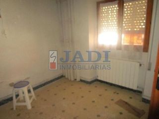 Chalet en venta en Valdepeñas