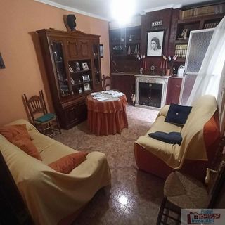 Chalet en venta en Torredonjimeno