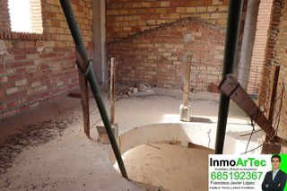 Casa adosada en venta en Illora