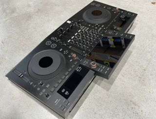 Pioneer Opus-Quad (005145)