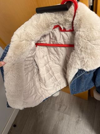 Chaqueta vaquera forrada de pelo