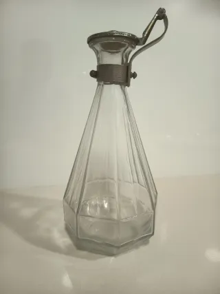 Jarra antigua cristal con tapa