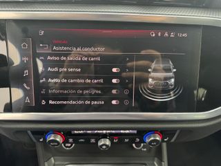 Audi Q3 45 TFSIe S Line Black Line