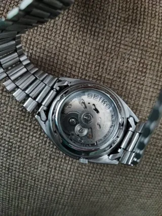 Reloj Seiko 5 Negro Automático