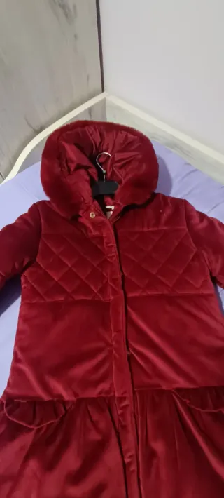 Abrigo de vestir niña rojo