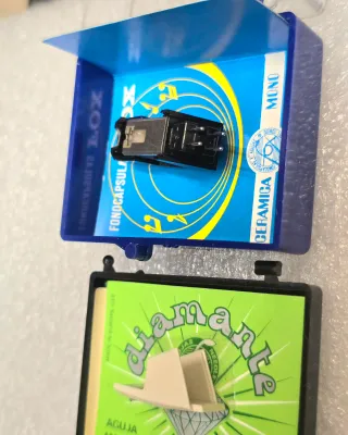 Cápsula Tocadiscos TEAC PC 708 FOX Y AGUJA FOX 832