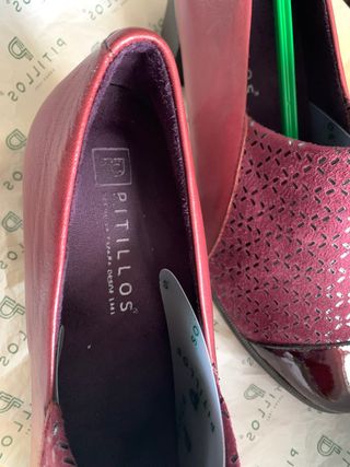 Zapatos Pitillos Burdeos
