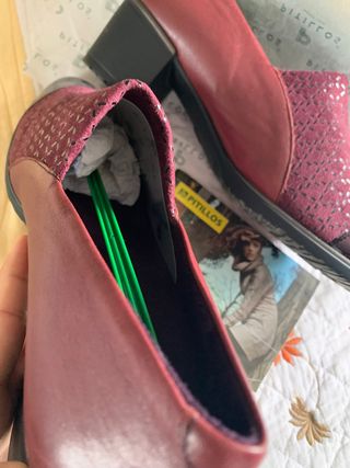 Zapatos Pitillos Burdeos