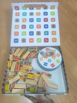 Juego de mesa Puppies Tower