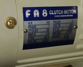 Máquina de coser industrial JUKI plana