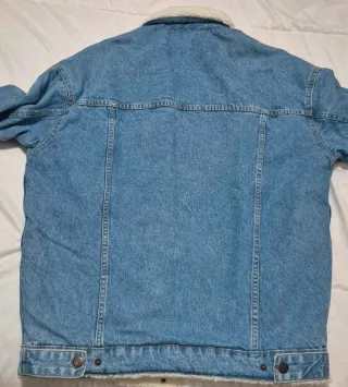 Chaqueta vaquera con borreguito