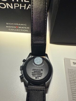 Omega x swatch mission to the moon nero