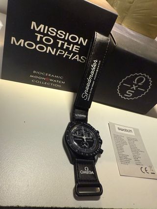 Omega x swatch mission to the moon nero