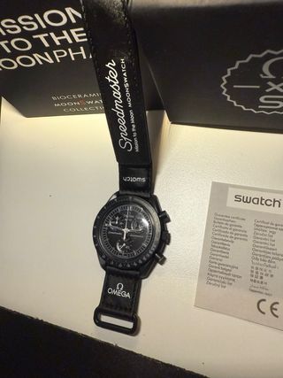 Omega x swatch mission to the moon nero