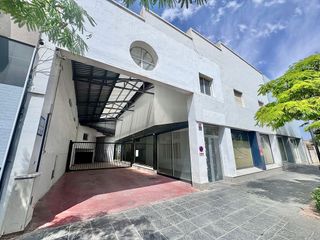 Nave industrial en venta en Valdepeñas