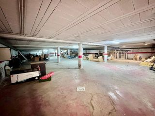 Nave industrial en venta en Valdepeñas