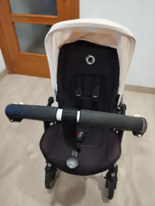 Silla Bugaboo Bee3 con capazo