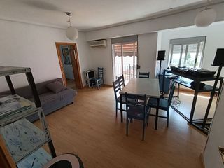Piso en venta en Torrefiel en Valencia