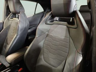 Toyota Corolla 180H Advance E-CVT 132 kW (180 CV)