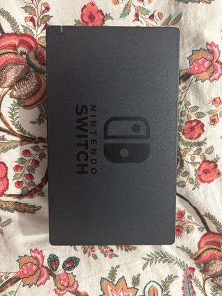 Nintendo Switch + Mario Kart 8 Deluxe