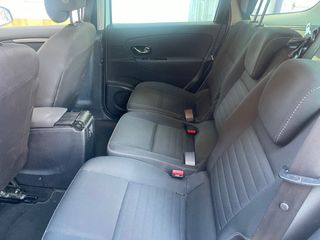 Renault Grand Scenic 2016