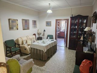 Local comercial en venta en Marchena