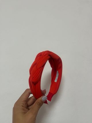 Diadema Abel y Lula trenzada roja