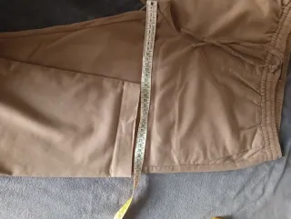 Pantaloni jogger taglia M