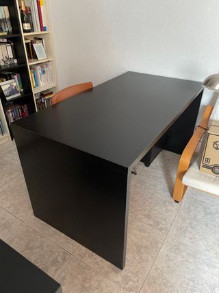 Escritorio IKEA Negro Amplio