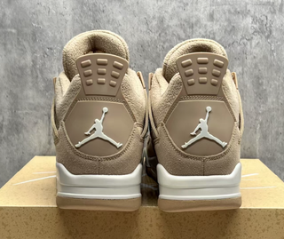 Jordan 4 Marrones Beige
