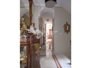 Casa en venta en Lucena
