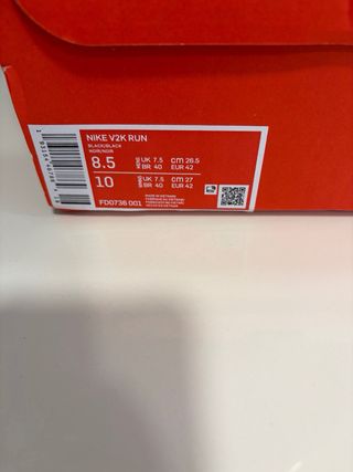 Nike V2k Run negras y grises