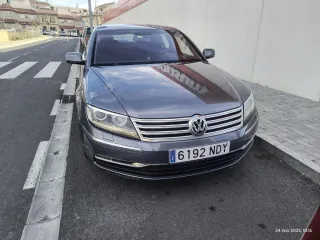 Volkswagen Phaeton 2011