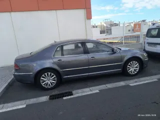 Volkswagen Phaeton 2011