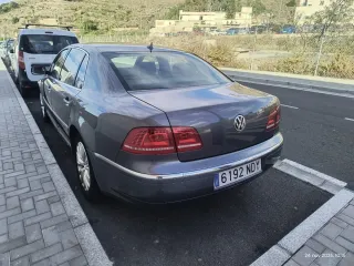 Volkswagen Phaeton 2011