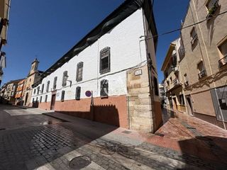 Casa en venta en Lucena