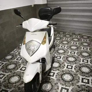 Honda Dylan 125