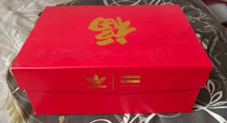 Adidas Pharrell x Crazy BYW Año Nuevo Chino